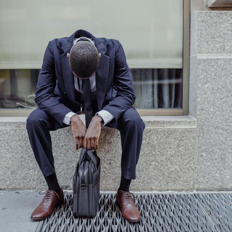 pexels-mizunokozuki-13801996